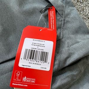 Men’s North Face Millerton Jacket Small NWT